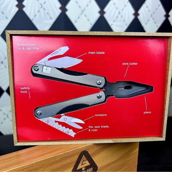 NWT Multi Tool Stainless Steel Pliers Knife Set New in Faux Wood Box Greatland - Picture 3 of 9